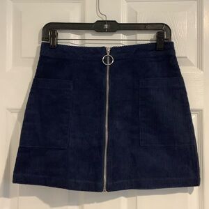 NWT BLUE RAIN/ FRANCHESCA’S Navy Blue Zip Front Corduroy Mini Skirt Small